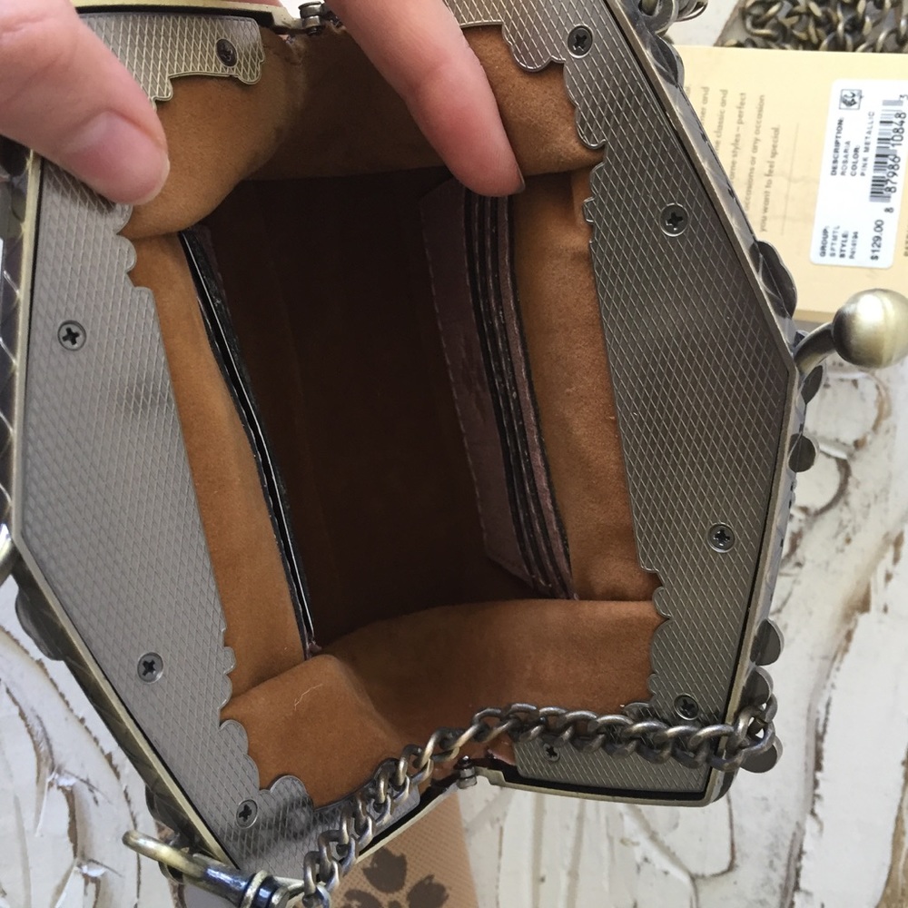 Patricia Nash Clutch - Picture 5 of 6